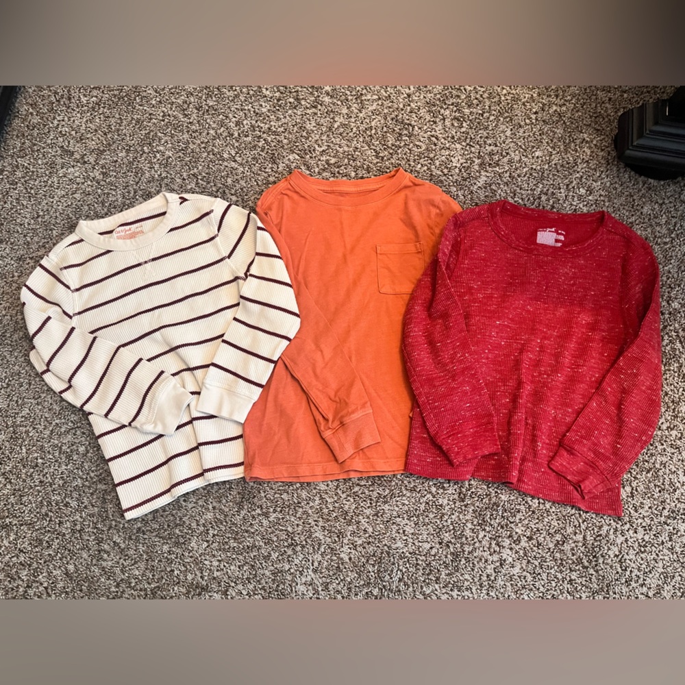 Bundle of Boys long sleeve waffle knit Tops - size XS and S